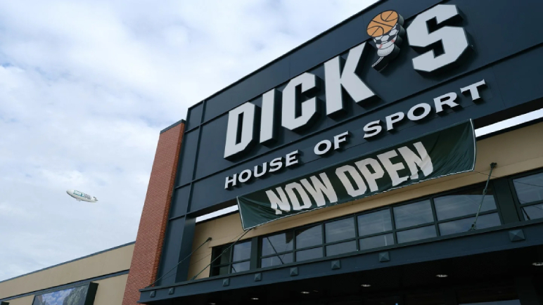 What Time Does Dick's Sporting Goods Open